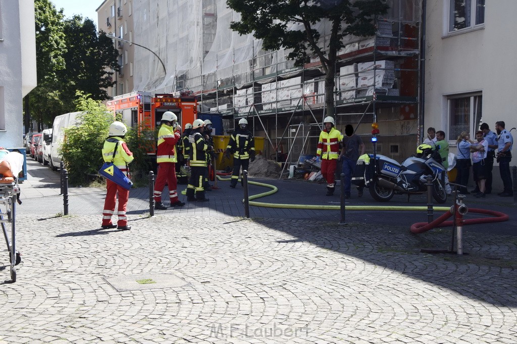 Explo Feuer 2 Koeln Kalk Hoefestr P033.JPG - Miklos Laubert